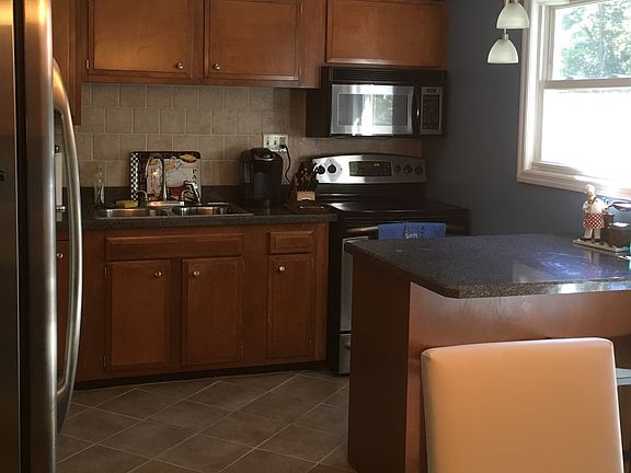 2nd image of 16 Tamarack Trl
