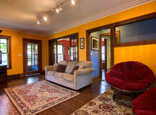 3276 E Fairfax Rd, Cleveland Heights, OH 44118