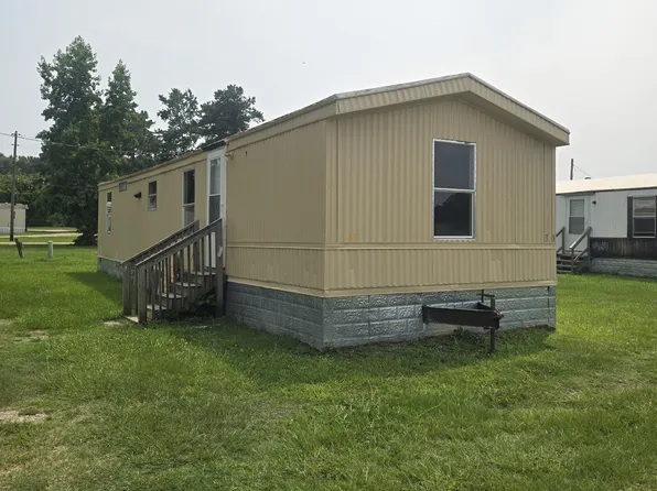 1221 Nelson Rd, Robersonville, NC
