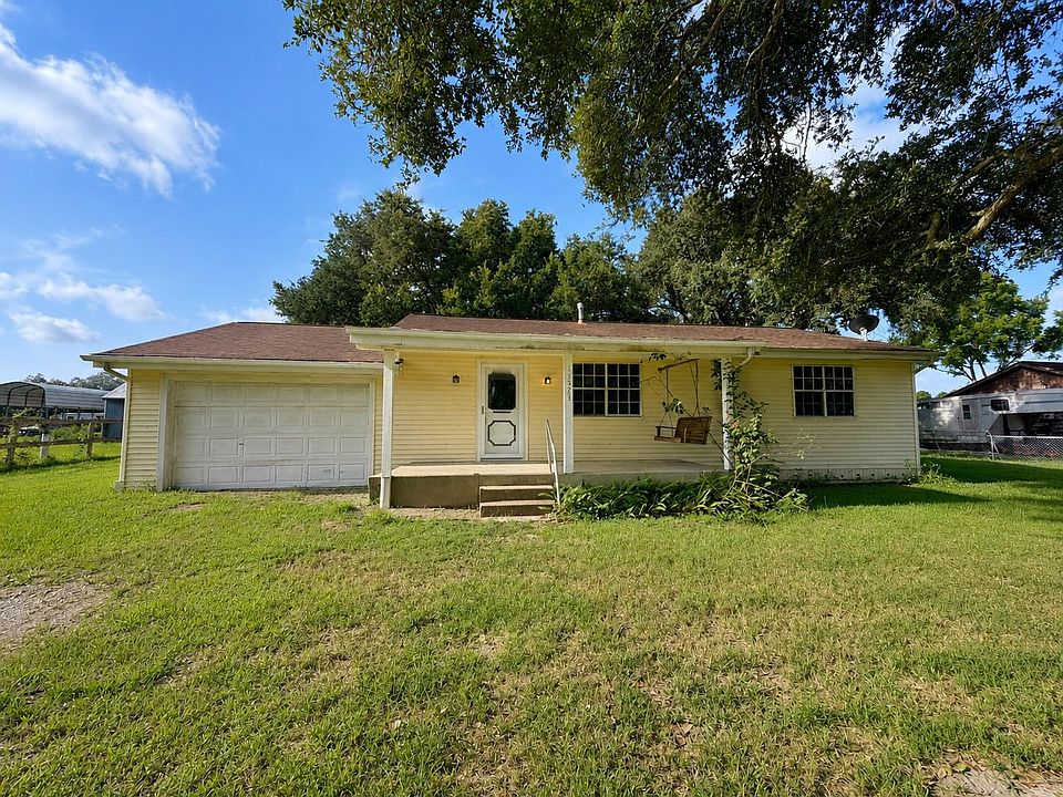 1st image of 11325 32nd St