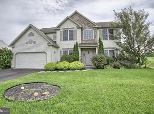 1 Mill Stream Dr, Morgantown, PA 19543