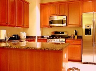 195 Great Laurel Sq SE, Leesburg, VA 20175
