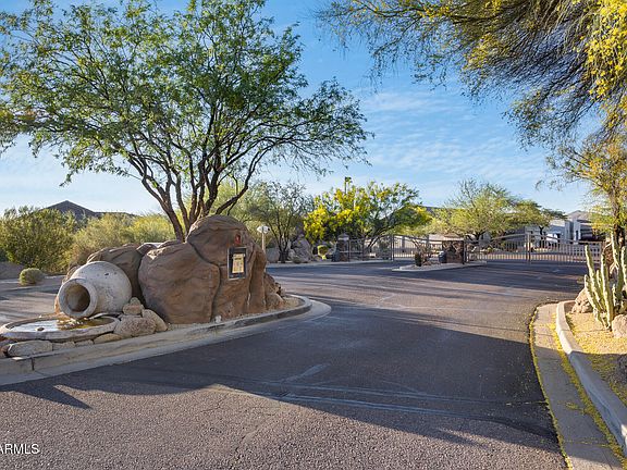 2nd image of 4717 E SLEEPY RANCH Road