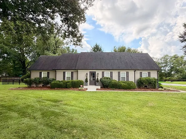 813 Villa Ct, Bowling Green, KY 42103