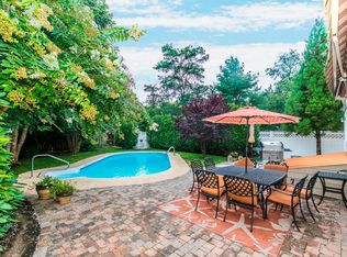 10 Forrest Ave, Rumson, NJ 07760