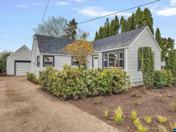 20947 Crisell St NE, Donald, OR 97020