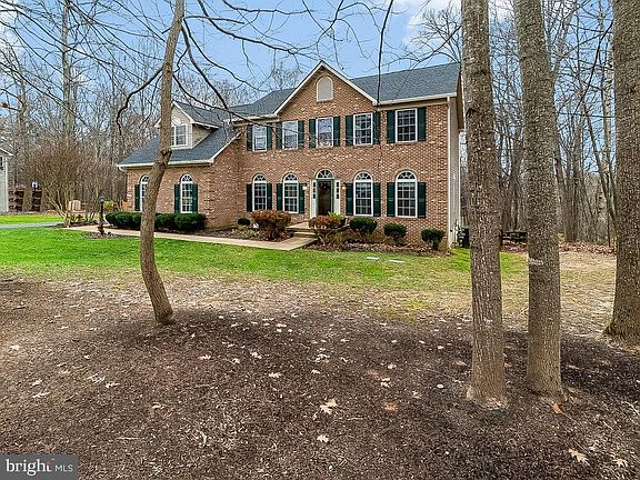 3rd image of 6172 Mint Springs Dr