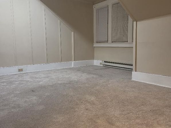 606 Fordham Ave Floor 2