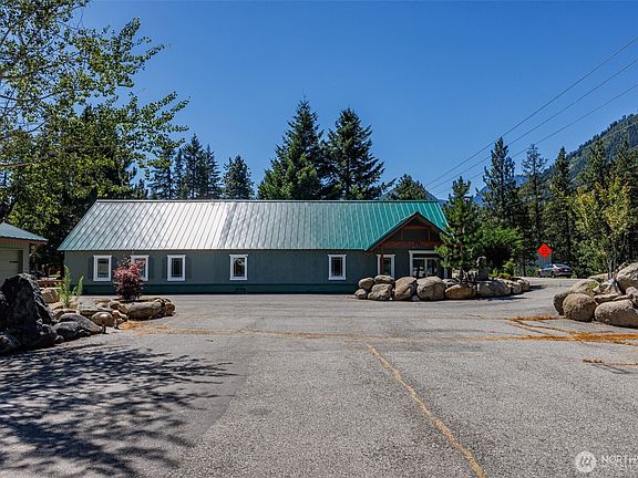 3rd image of 9029 Icicle RD