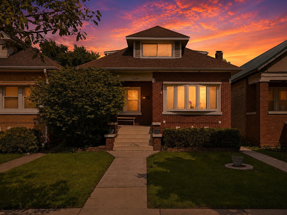 1st image of 1229 Maple Ave