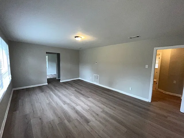 3 bed, 1457 sqft, $1,500 — Photo 3