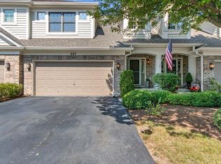 227 Wildflower Ln, La Grange, IL