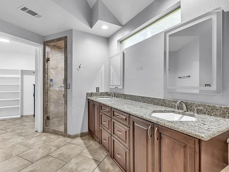 6515 Amber Dr — Photo 19