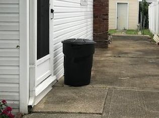 83 Sycamore St, Massapequa, NY 11758