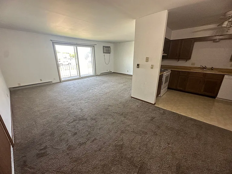 198 Mohawk Dr — Photo 5