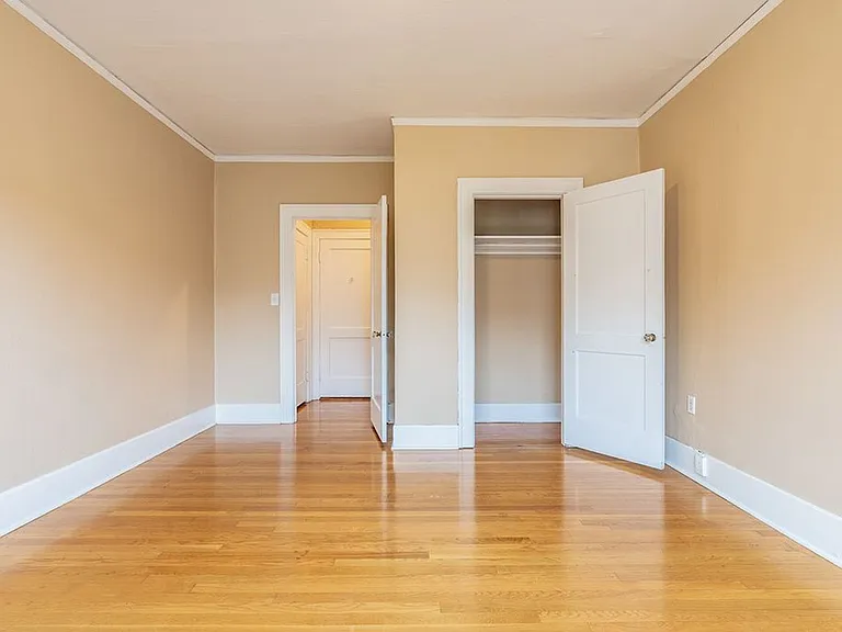 Chandler Hall — Photo 17