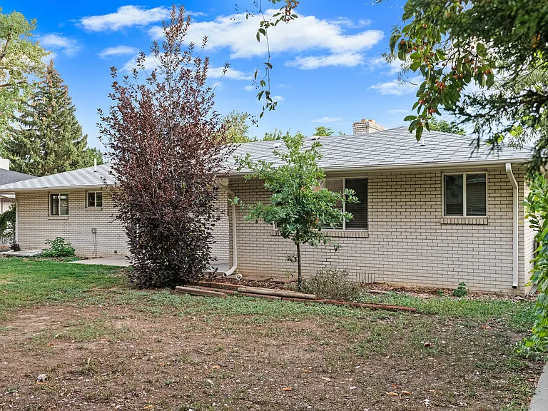 1440 Northwestern Rd — Photo 33