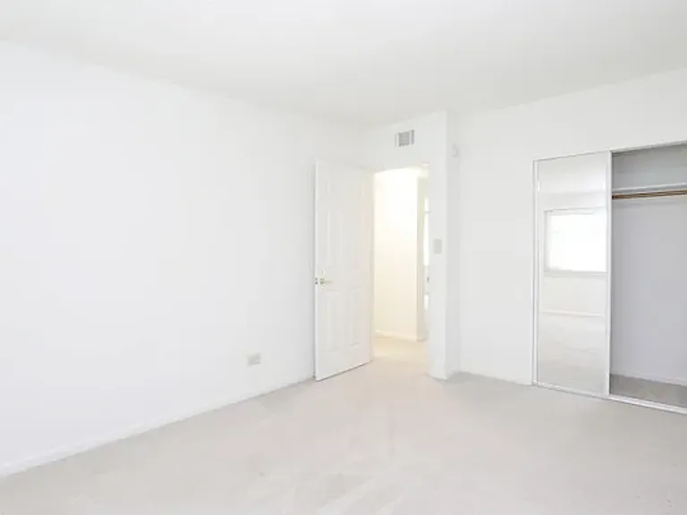 1021 Francis Dr — Photo 8