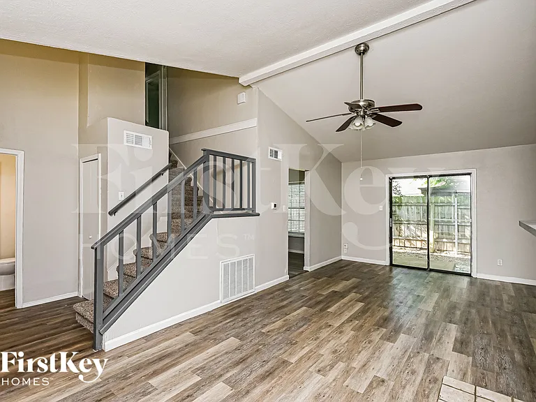 2805 Galemeadow Dr — Photo 6