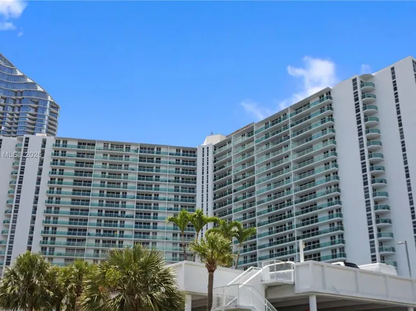 100 Bayview Dr APT 227, Sunny Isles Beach, FL 33160