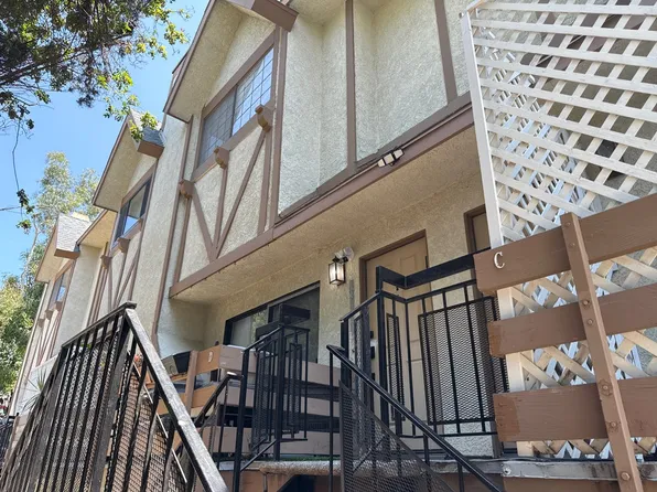 6864 Hatillo Ave APT D, Winnetka, CA 91306