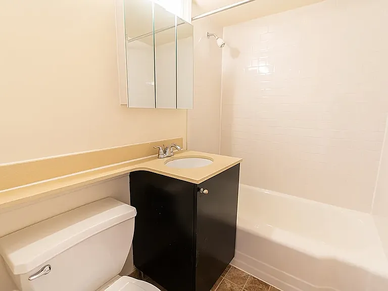 104-20 Queens Blvd #4W — Photo 5