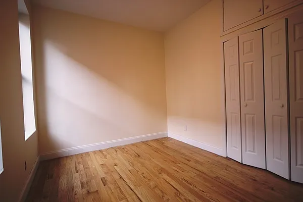 Rented by (Legacy) NY Quality Living Uptown | media 8