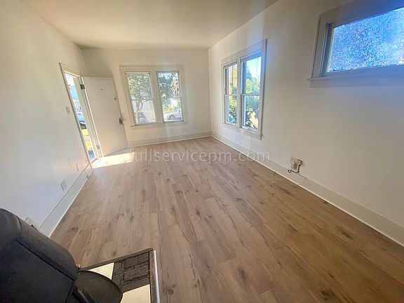 299119807_10228482421310373_8657358783195985359_n_08122022