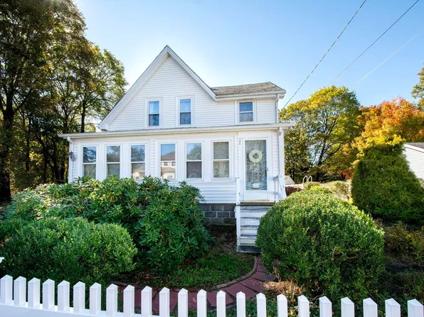 195 Union St, Weymouth, MA 02190
