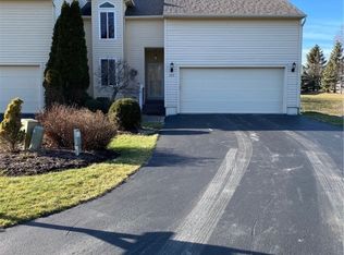353 Bunker Hill Way, Syracuse, NY 13207