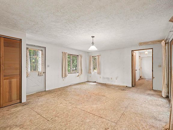 5th image of 4539 E Sanford Lake Dr