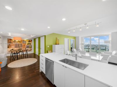 50 Biscayne Boulevard W Upgr #3606, Miami, FL, 33132