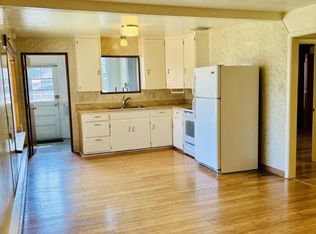 628 Washakie St, Lander, WY 82520