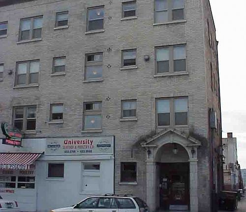 Exterior Photo 3