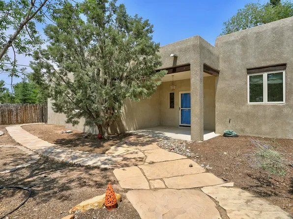 3200 San Isidro St NW, Albuquerque, NM 87107