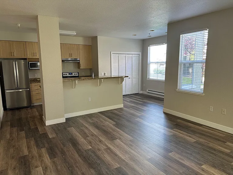 Catalina Luxury Apartments — Photo 16