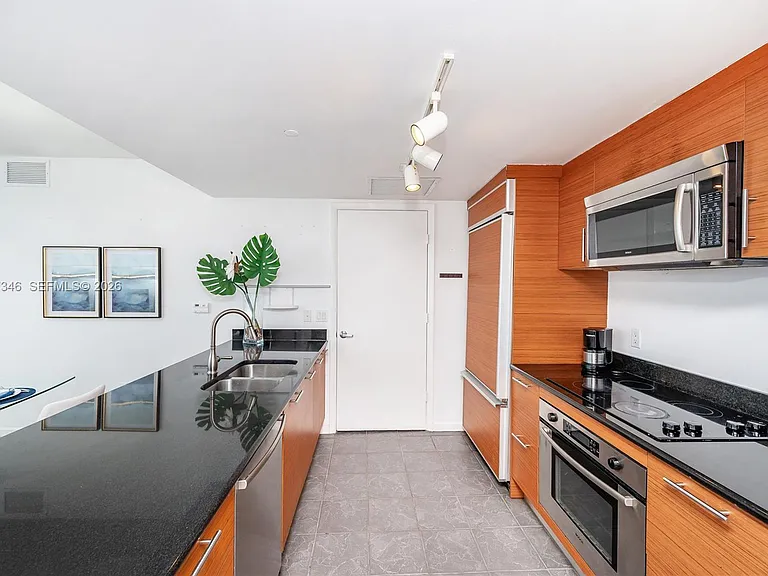 50 Biscayne Blvd #4104 — Photo 6