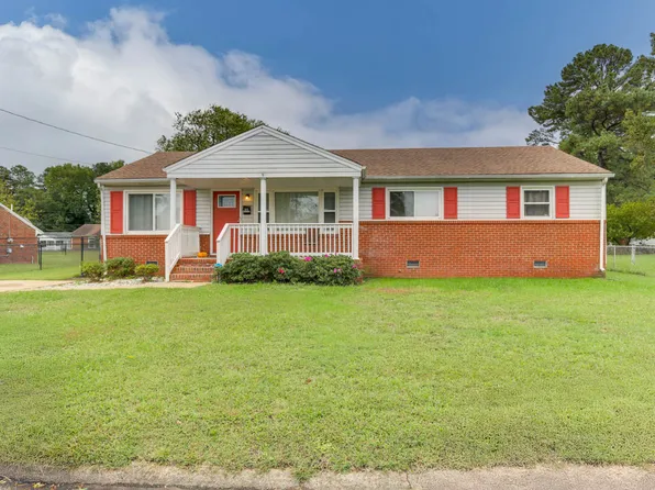 1011 Robinson Rd, Portsmouth, VA 23701