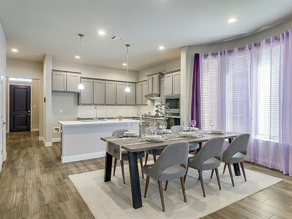 5th image of 1302 Axis Deer Rd