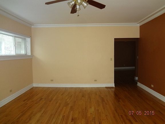 5th image of 4318 N Sacramento Ave