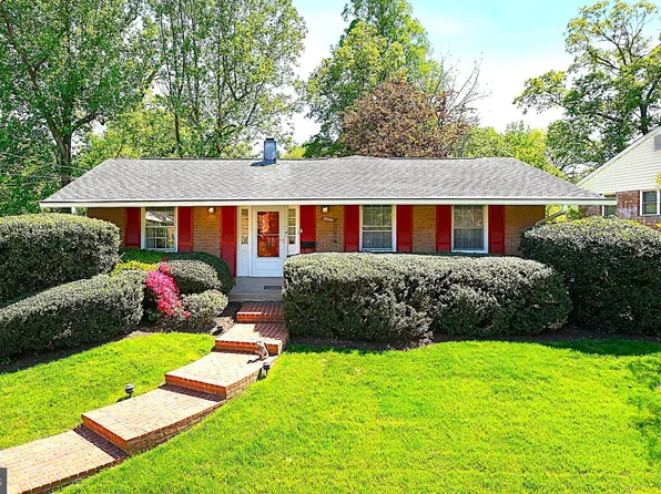 12012 Coldstream Dr, Potomac, MD 20854