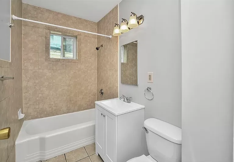 46 Corona St #2 — Photo 3
