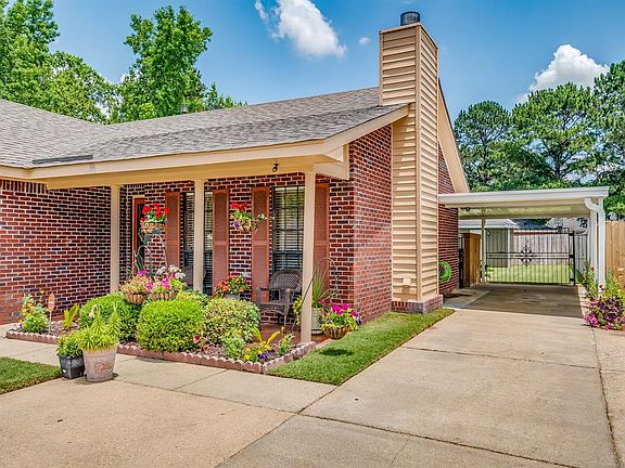 3rd image of 5743 Valley Brook Ln