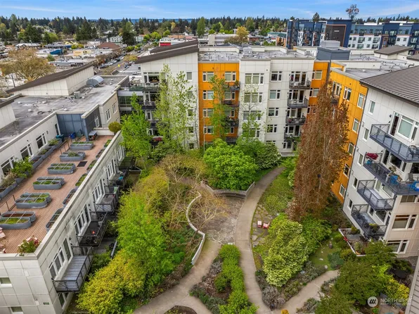 15100 6th Avenue SW #426, Burien, WA 98166