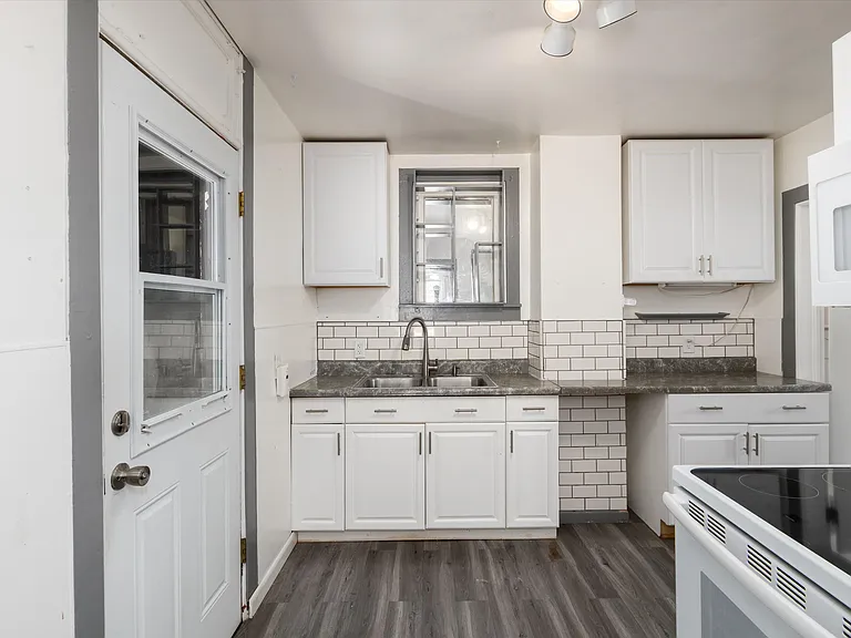 735 Colorado Blvd #1 — Photo 13