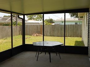 4th image of 1676 S Cadillac Cir