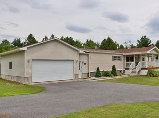 166 W Hill Rd, Plattsburgh, NY 12901