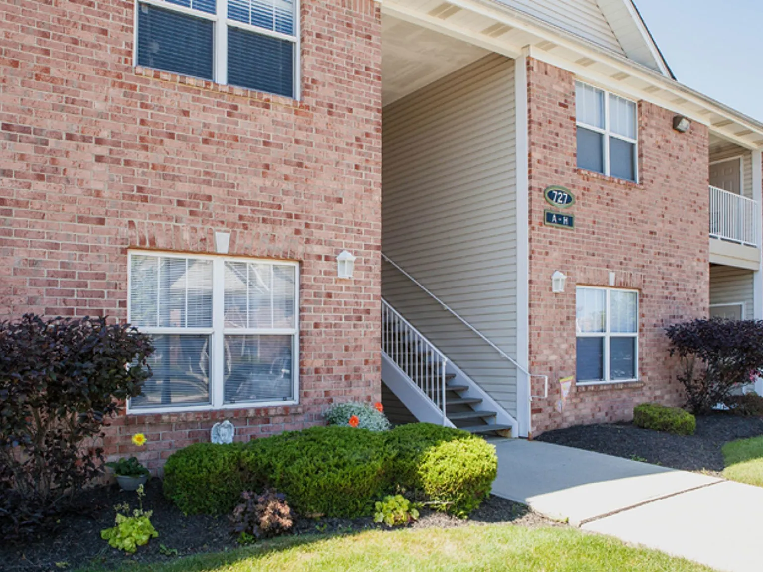 Bayberry Place Apartments — Photo 4