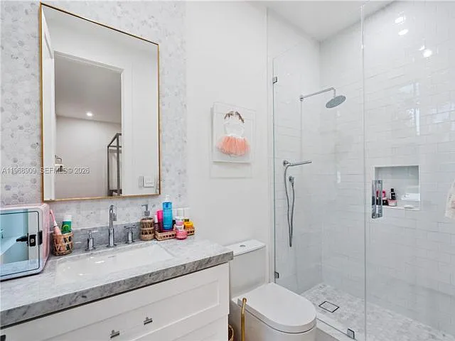 9301 SW 93rd Ave — Photo 10