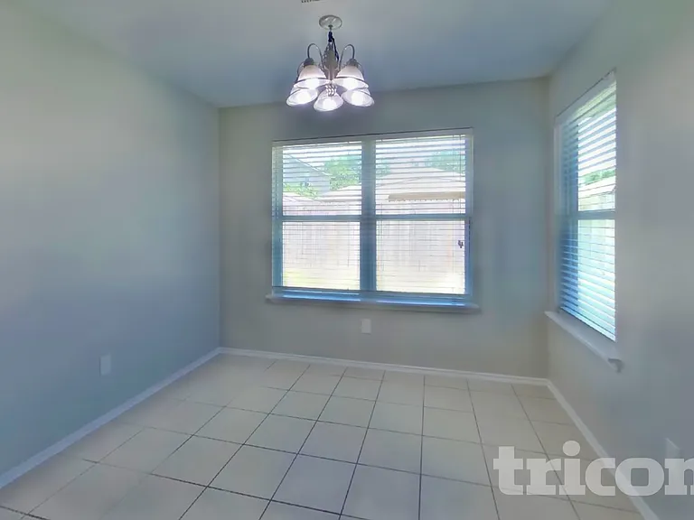 8515 Bartletts Harbor Ct — Photo 6